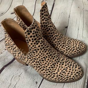 MATA TRADERS Leopard Heeled Booties